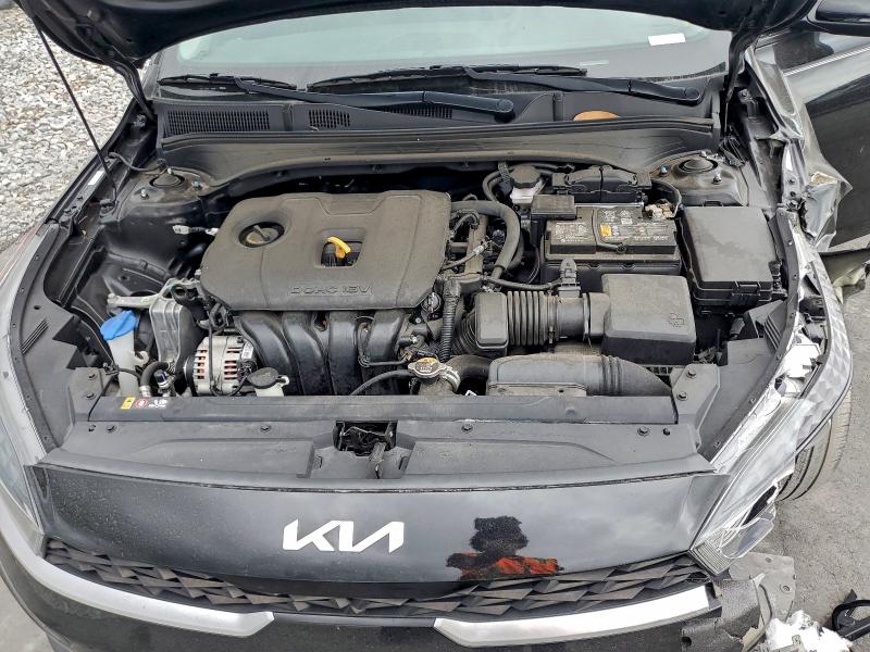 Фото 11 - KIA FORTE