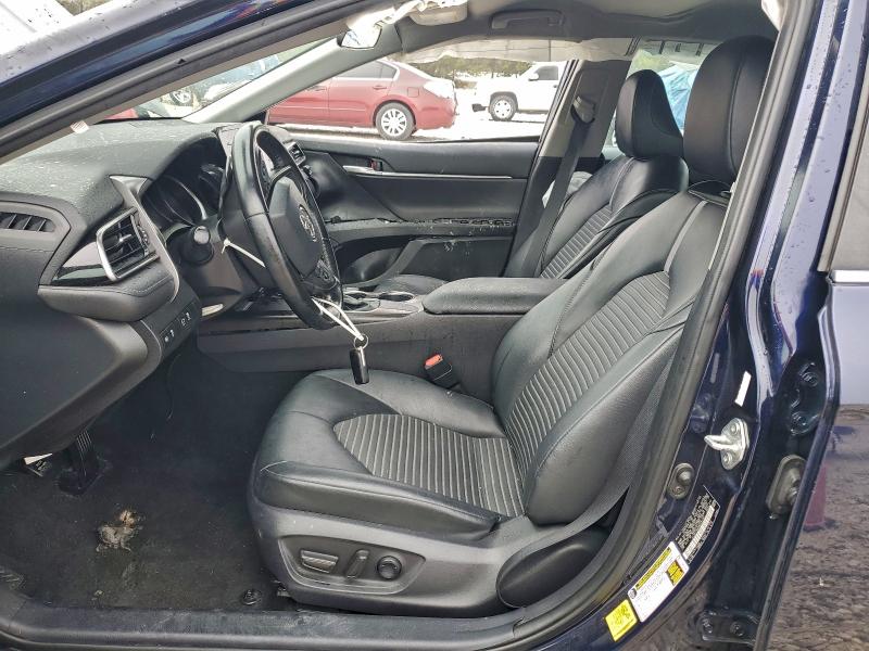 Фото 7 - TOYOTA CAMRY