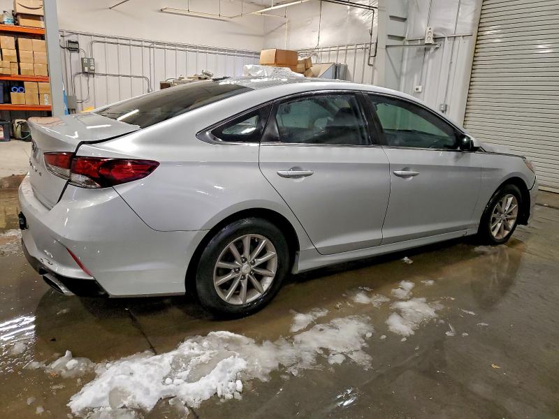 Фото 3 - HYUNDAI SONATA