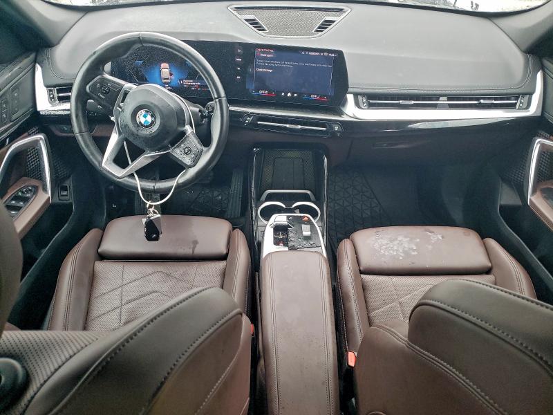 Фото 8 - BMW X1