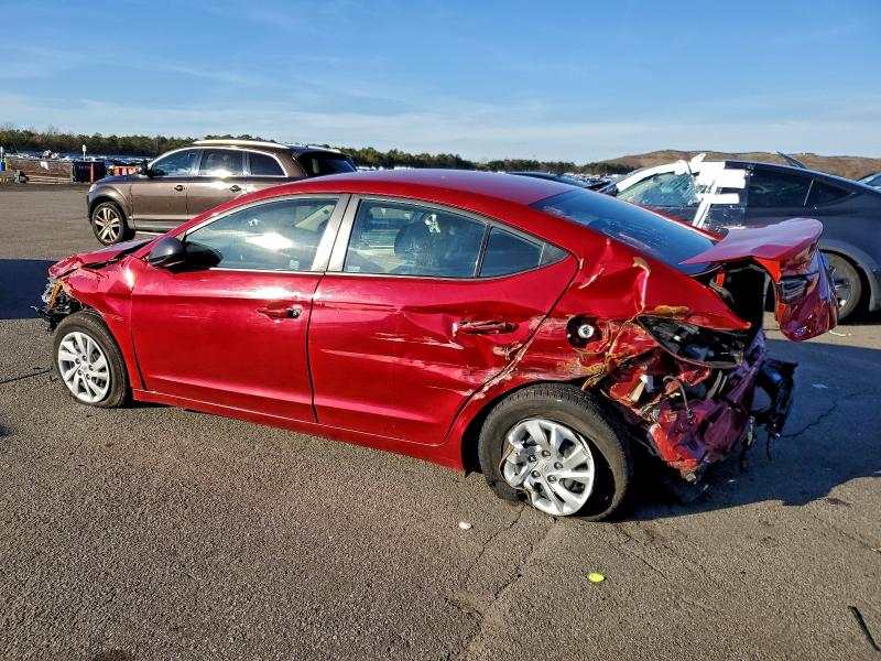 Фото 2 - HYUNDAI ELANTRA