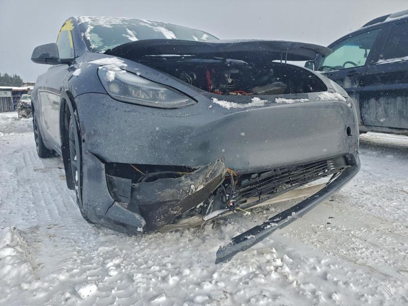 Фото 12 - TESLA MODEL Y