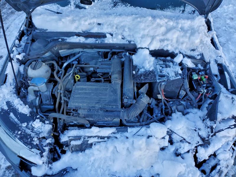 Фото 11 - VOLKSWAGEN JETTA