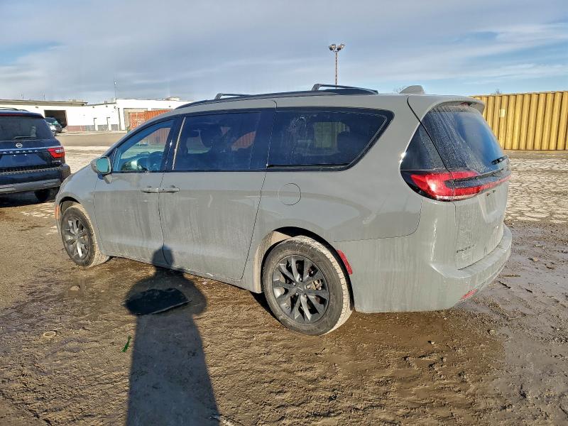 Фото 2 - CHRYSLER PACIFICA