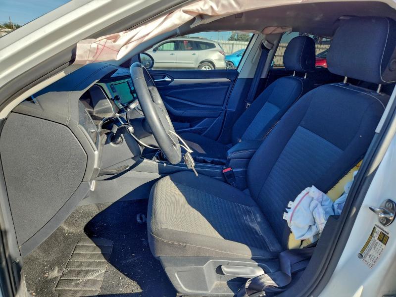 Фото 7 - VOLKSWAGEN JETTA