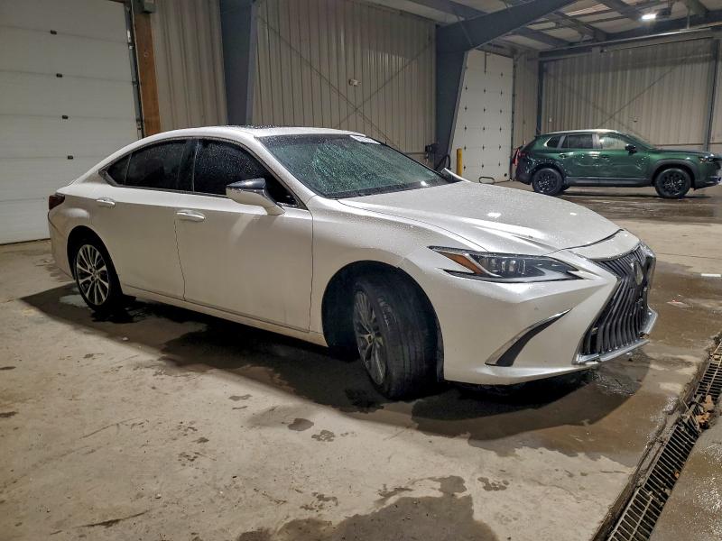 Фото 4 - LEXUS ES350