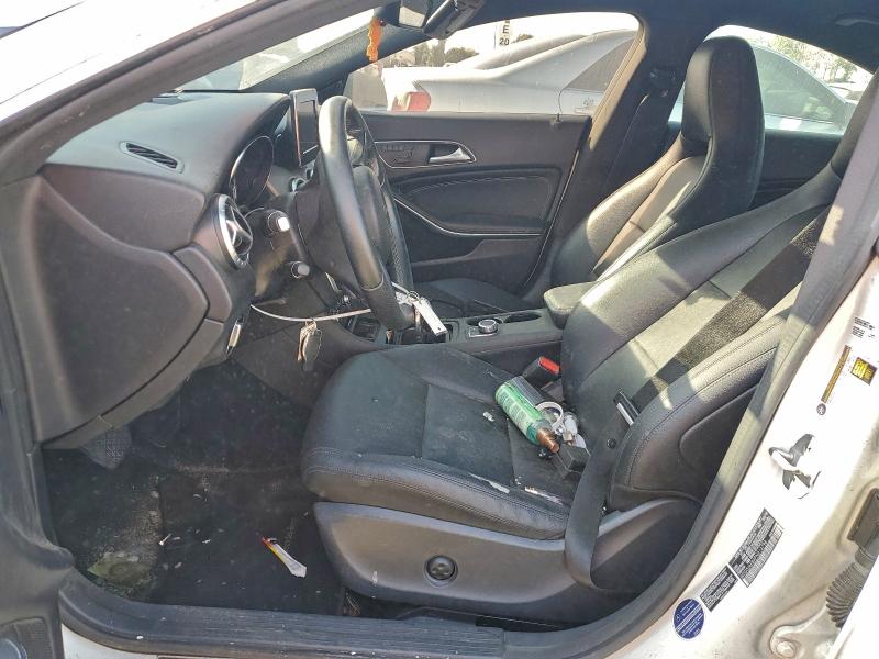 Фото 7 - MERCEDES-BENZ CLA-CLASS