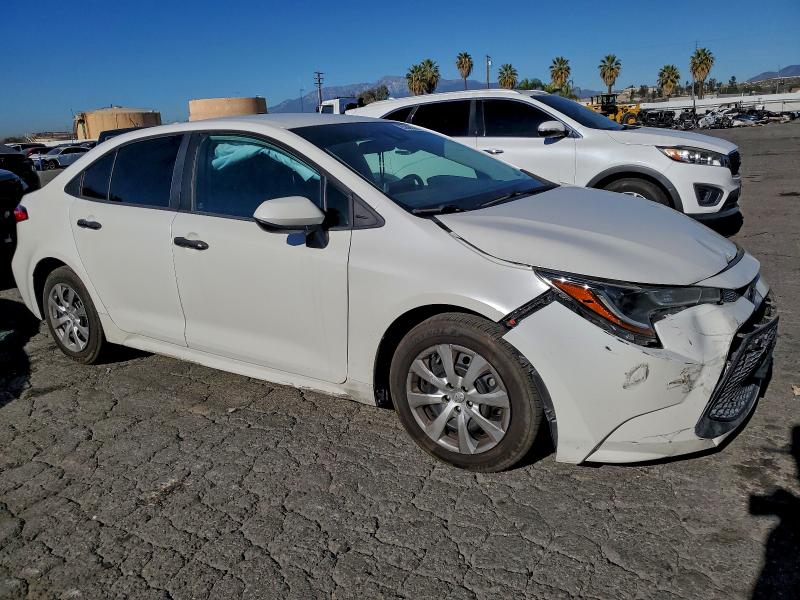 Фото 4 - TOYOTA COROLLA