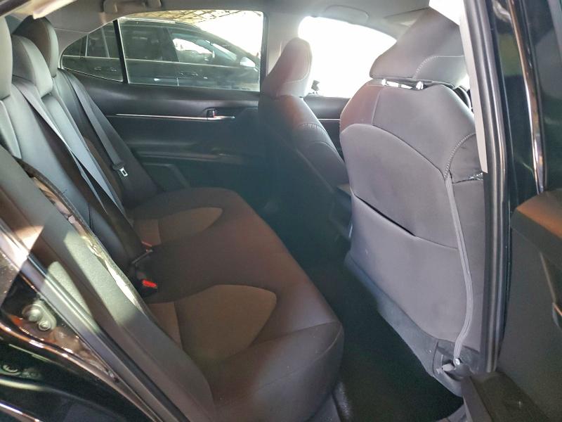 Фото 10 - TOYOTA CAMRY