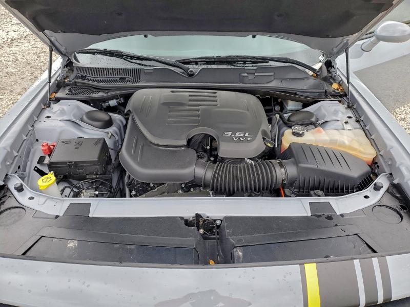 Фото 11 - DODGE CHALLENGER