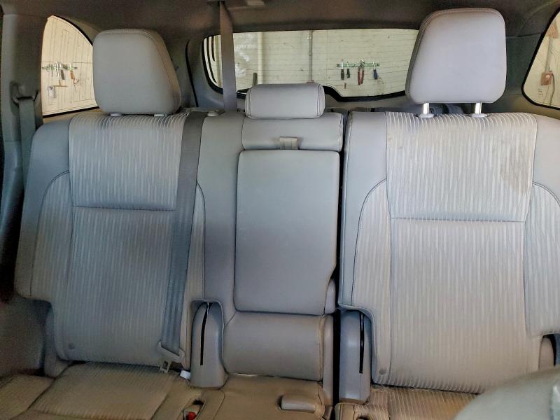 Фото 10 - TOYOTA HIGHLANDER