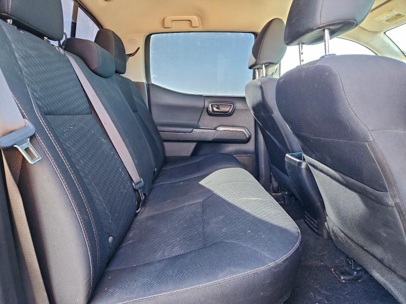 Фото 10 - TOYOTA TACOMA