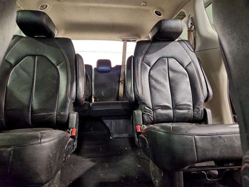 Фото 10 - CHRYSLER PACIFICA