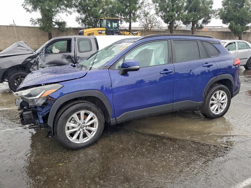 Фото 1 - TOYOTA COROLLA CR