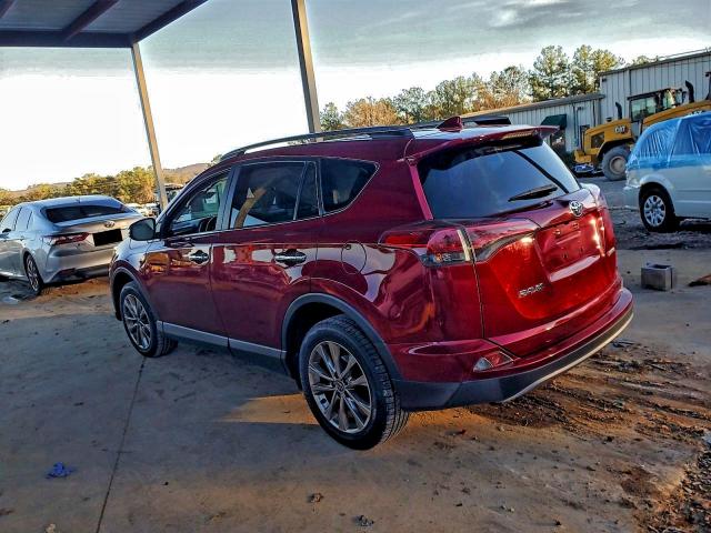 Фото 2 - TOYOTA RAV4