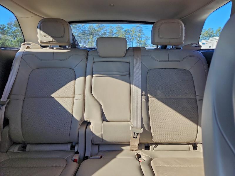 Фото 10 - LINCOLN CORSAIR