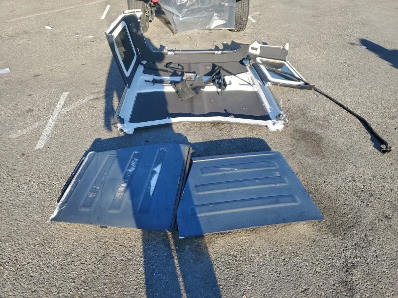 Фото 12 - JEEP WRANGLER