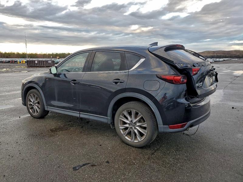 Фото 2 - MAZDA CX-5