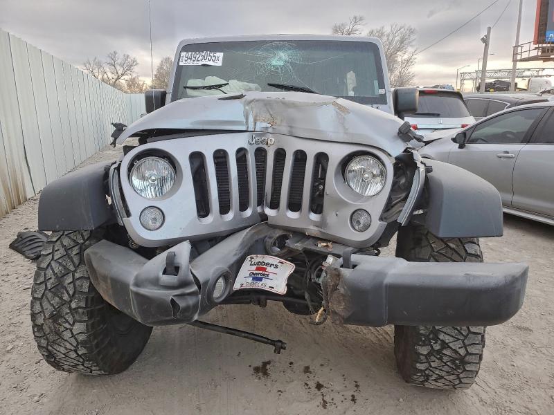 Фото 5 - JEEP WRANGLER