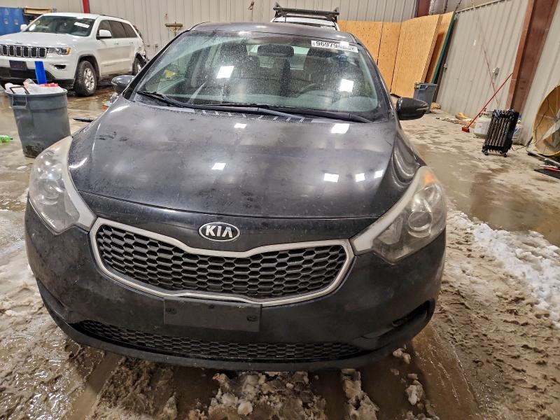 Фото 5 - KIA FORTE