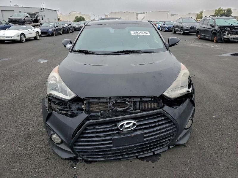 Фото 5 - HYUNDAI VELOSTER