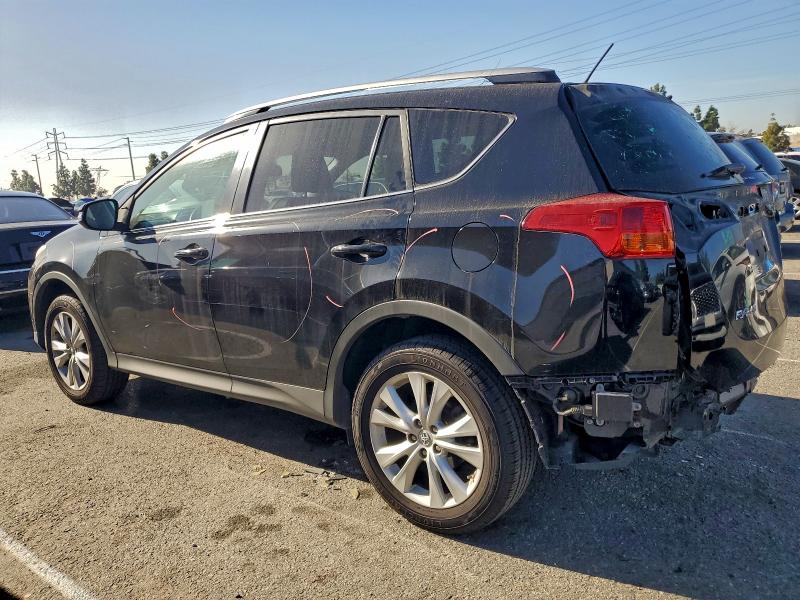 Фото 2 - TOYOTA RAV4