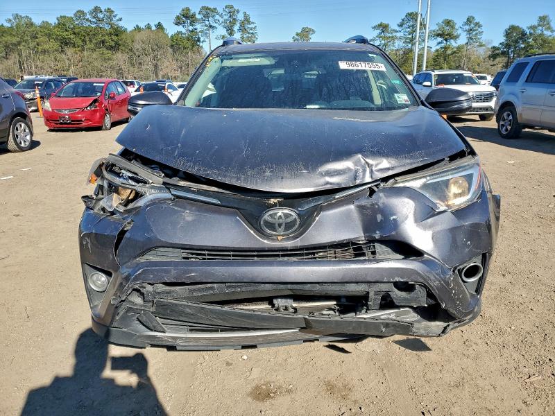 Фото 5 - TOYOTA RAV4