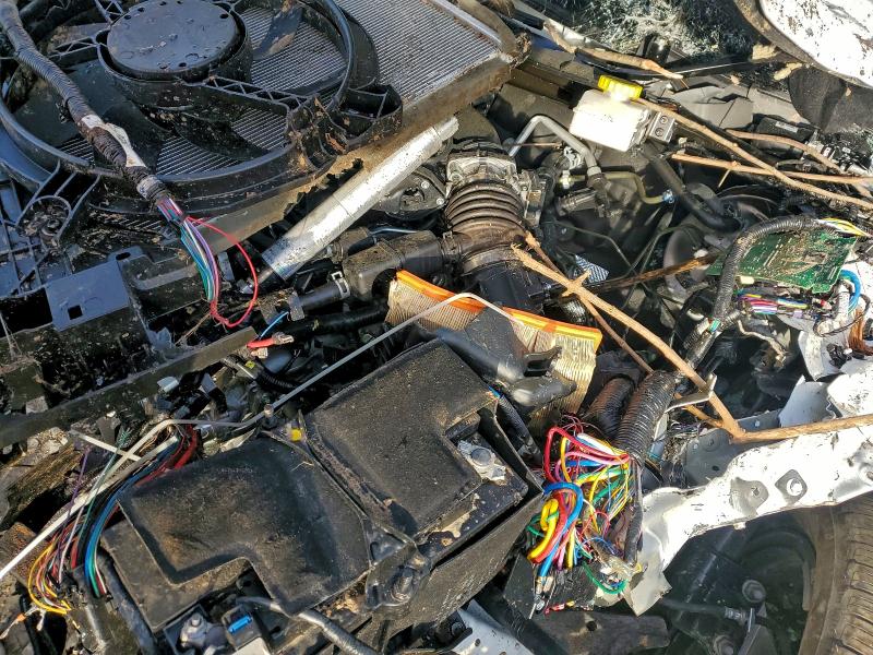 Фото 12 - NISSAN PATHFINDER