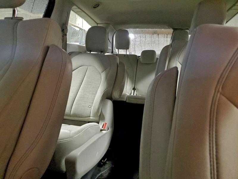 Фото 10 - CHRYSLER PACIFICA