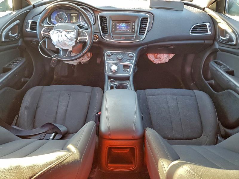 Фото 8 - CHRYSLER 200