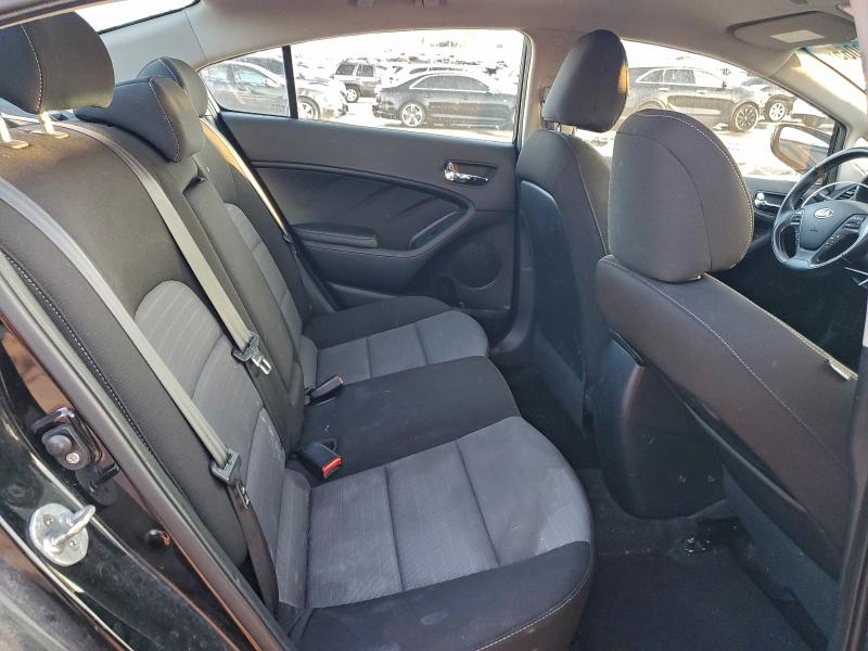 Фото 10 - KIA FORTE