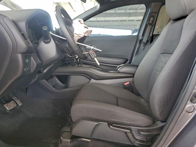 Фото 7 - HONDA HR-V