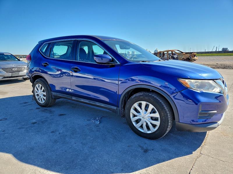 Фото 4 - NISSAN ROGUE