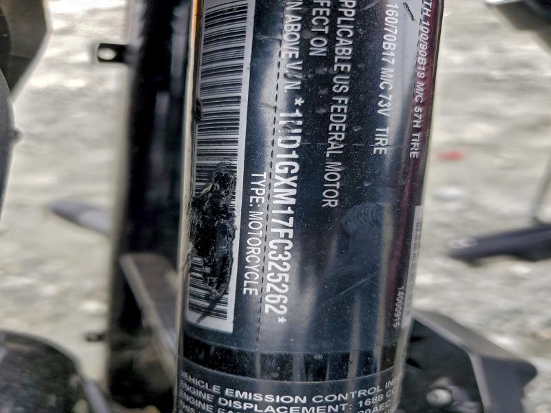 HARLEY-DAVIDSON FX 2015