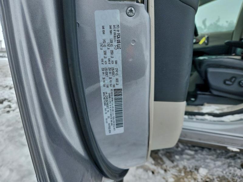 Фото 12 - CHRYSLER PACIFICA