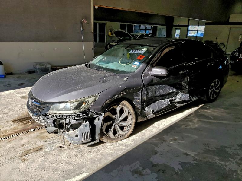 Фото 1 - HONDA ACCORD