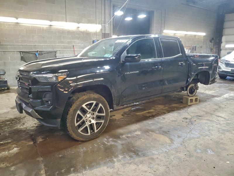 Фото 1 - CHEVROLET COLORADO