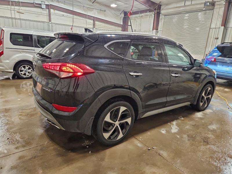Фото 3 - HYUNDAI TUCSON