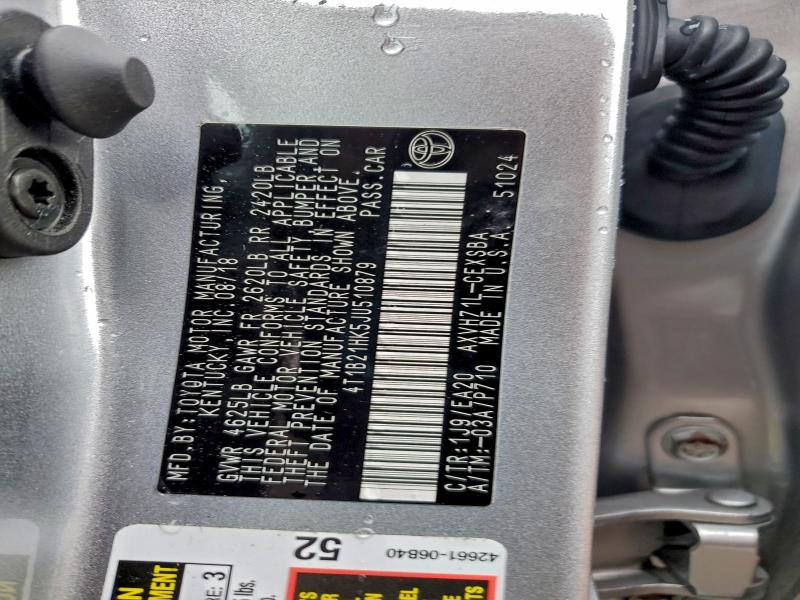 Фото 12 - TOYOTA CAMRY