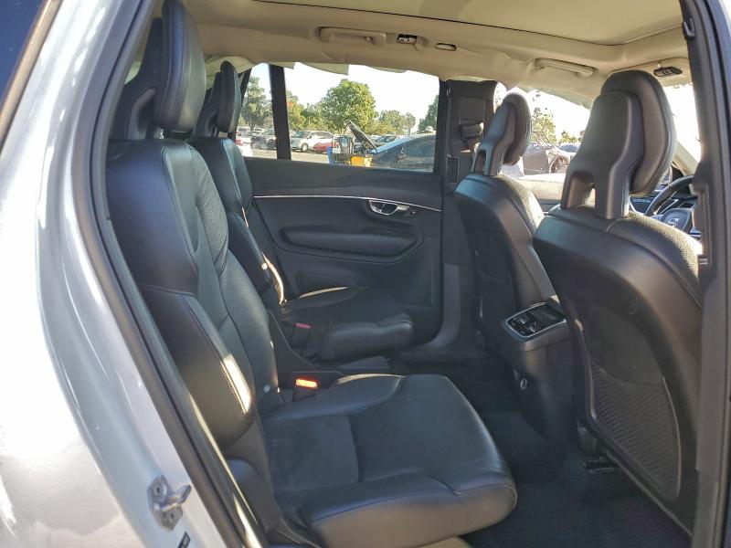 Фото 11 - VOLVO XC90