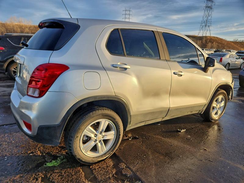 Фото 3 - CHEVROLET TRAX