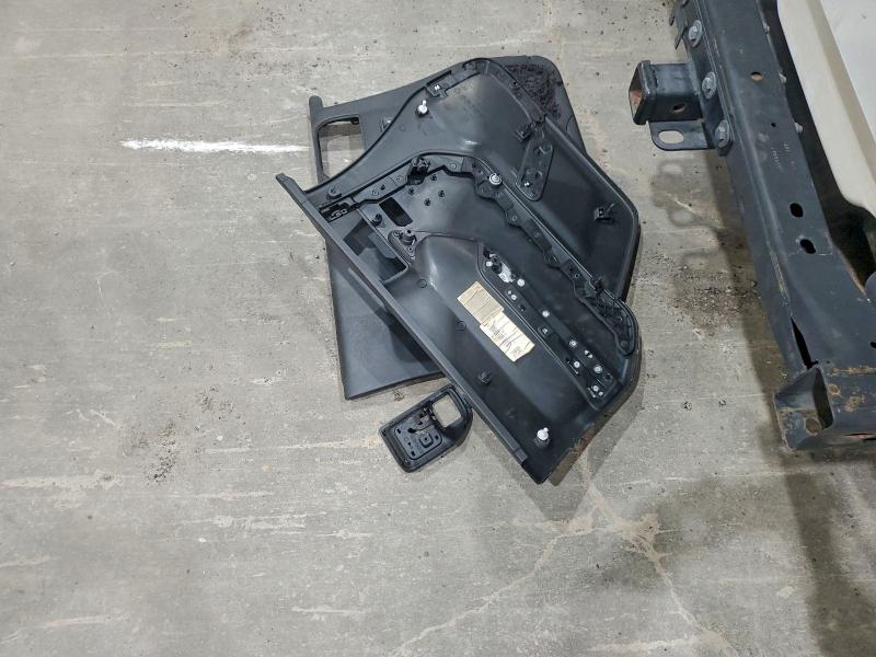 Фото 12 - JEEP WRANGLER