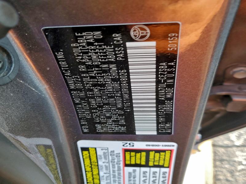 Фото 12 - TOYOTA CAMRY