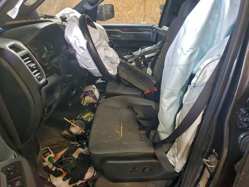 Фото 7 - RAM 1500