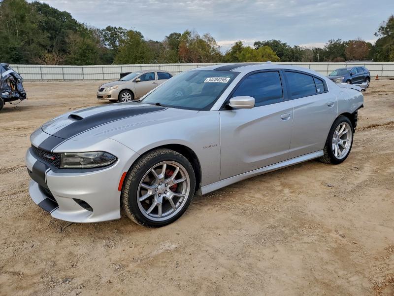 Фото 1 - DODGE CHARGER