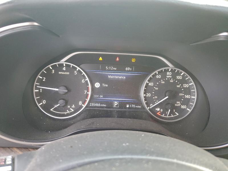 Фото 9 - NISSAN MAXIMA