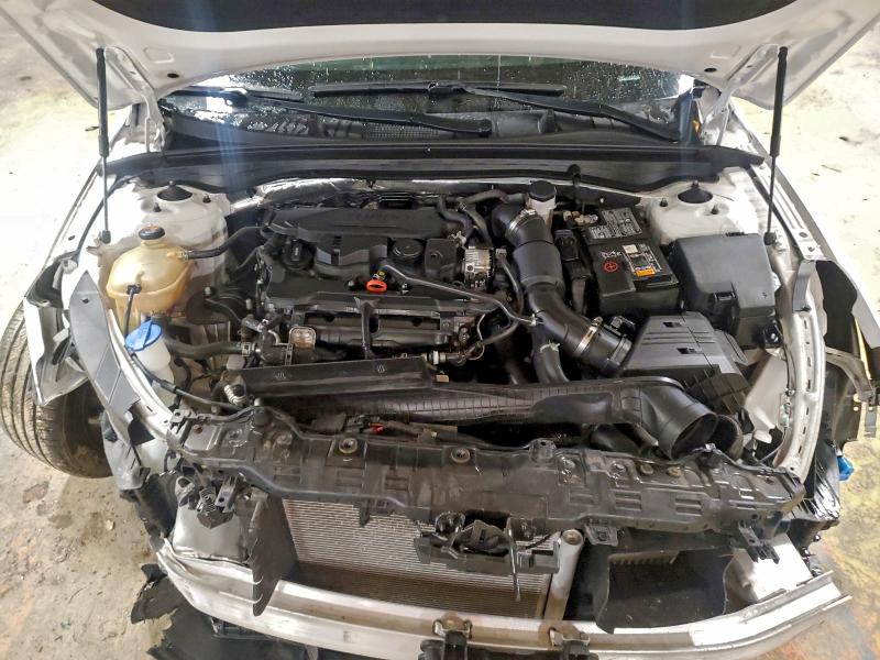 Фото 11 - KIA K5