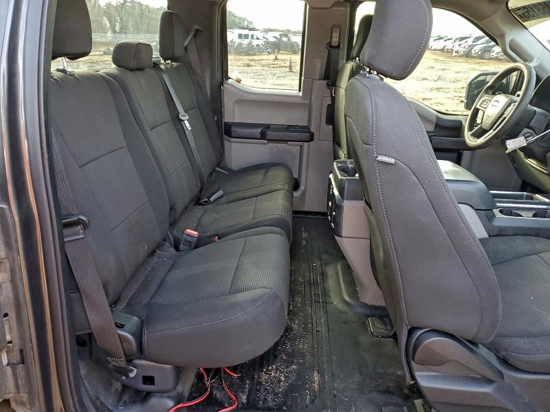 Фото 10 - FORD F-150