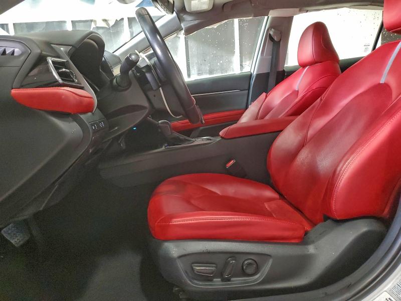 Фото 7 - TOYOTA CAMRY