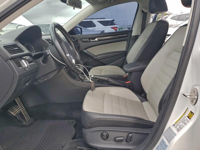 Фото 7 - VOLKSWAGEN PASSAT